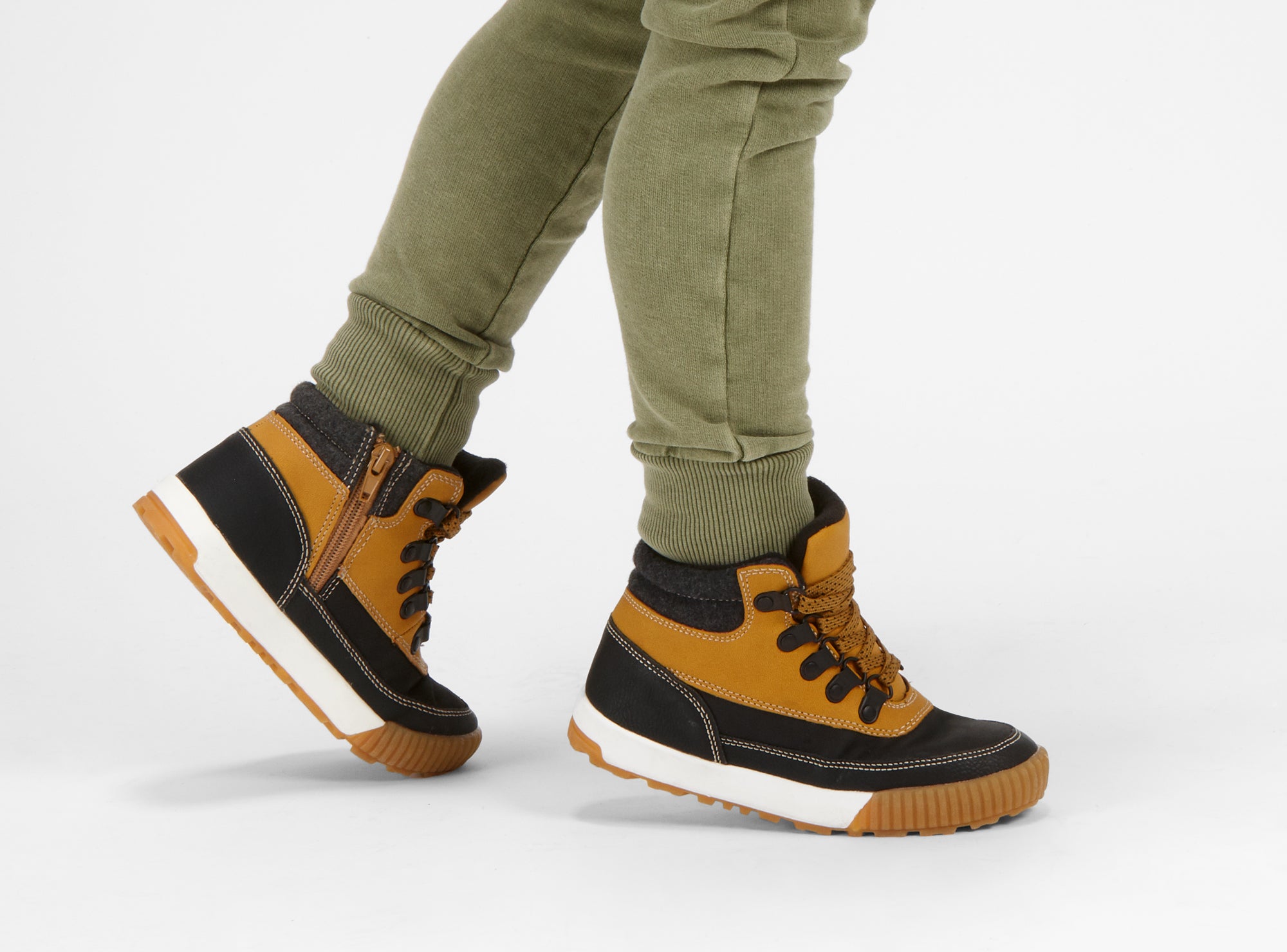Yellow Shoes | Youth-Light Boots-Boys-Boys | Dripper Yth |