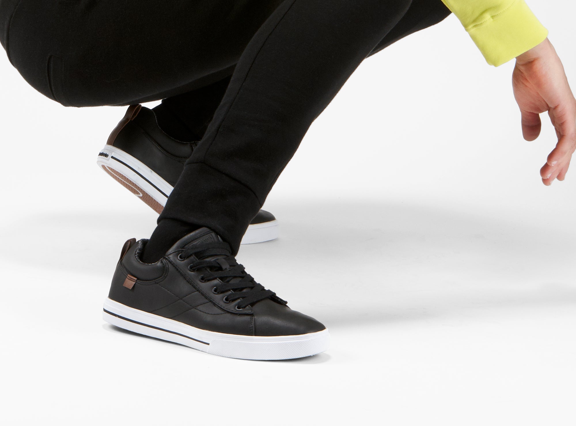 Yellow Shoes | Mens-Athletic-Skate-Low Cut | Blazer |