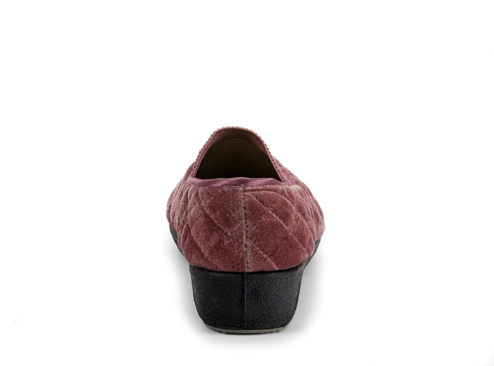 Yellow Shoes | Womens-Slippers-Closed-Closed | Diamond 2.0 |