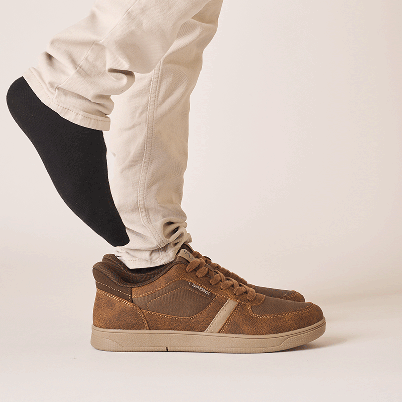 119921-10-TUCKER-02_GIF_WEBSITE_TUCKER_BRUN-TUCKER-Men's Sneakers-Riverstone-Yellow Shoes