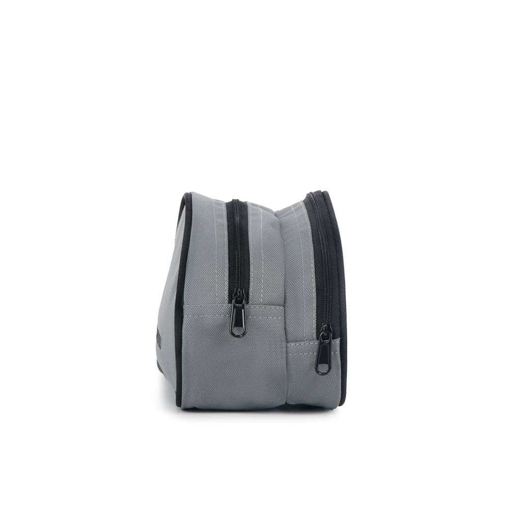 Yellow Shoes | Kids Pencil Cases | Accessories | LOUIS GARNEAU | ÉTUI à CRAYONS 2 COMPARTIMENTS ESPACE | 120965-05-LGSPACEETUIACRAYONS2COMPARTIMENTS-02-LOUIS GARNEAU | SPACE 2 COMPARTMENTS PENCIL CASE-Kids Pencil Cases | Accessories-Yellow Shoes-Yellow Shoes