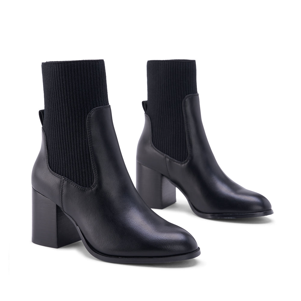 Yellow Shoes | Women's Fashion Light Boots | PALMARES II | 122411-01-PALMARES_II-02.jpg