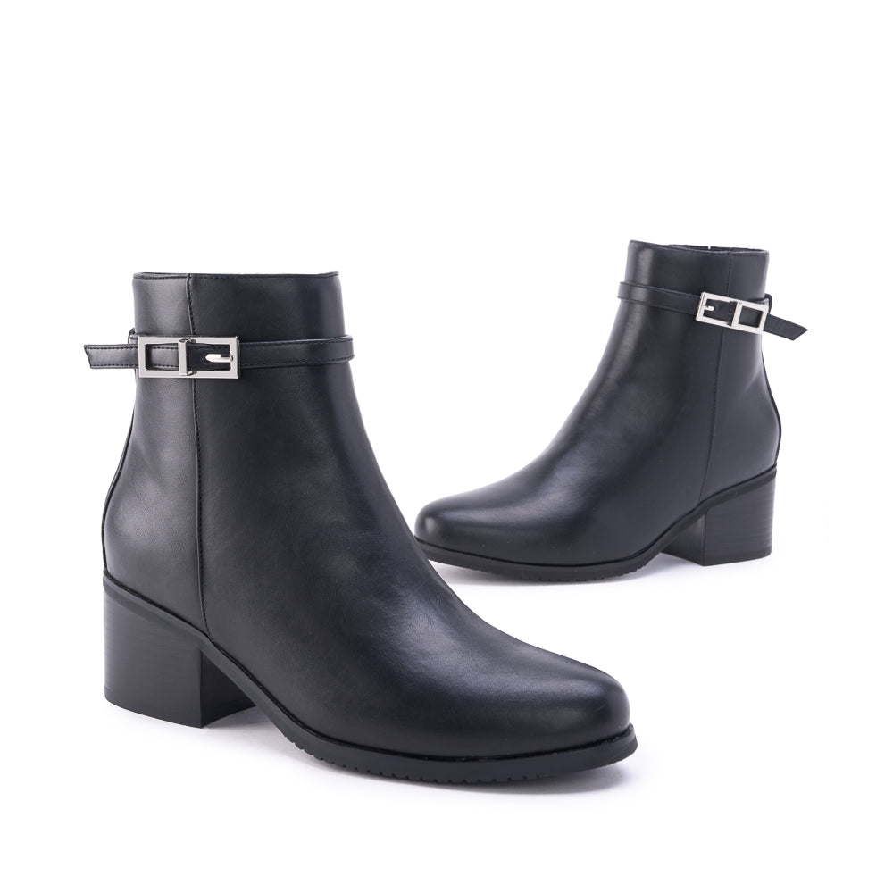 Yellow Shoes | Women's Winter Boots | MISCA | 122522-01-MISCA-02.jpg