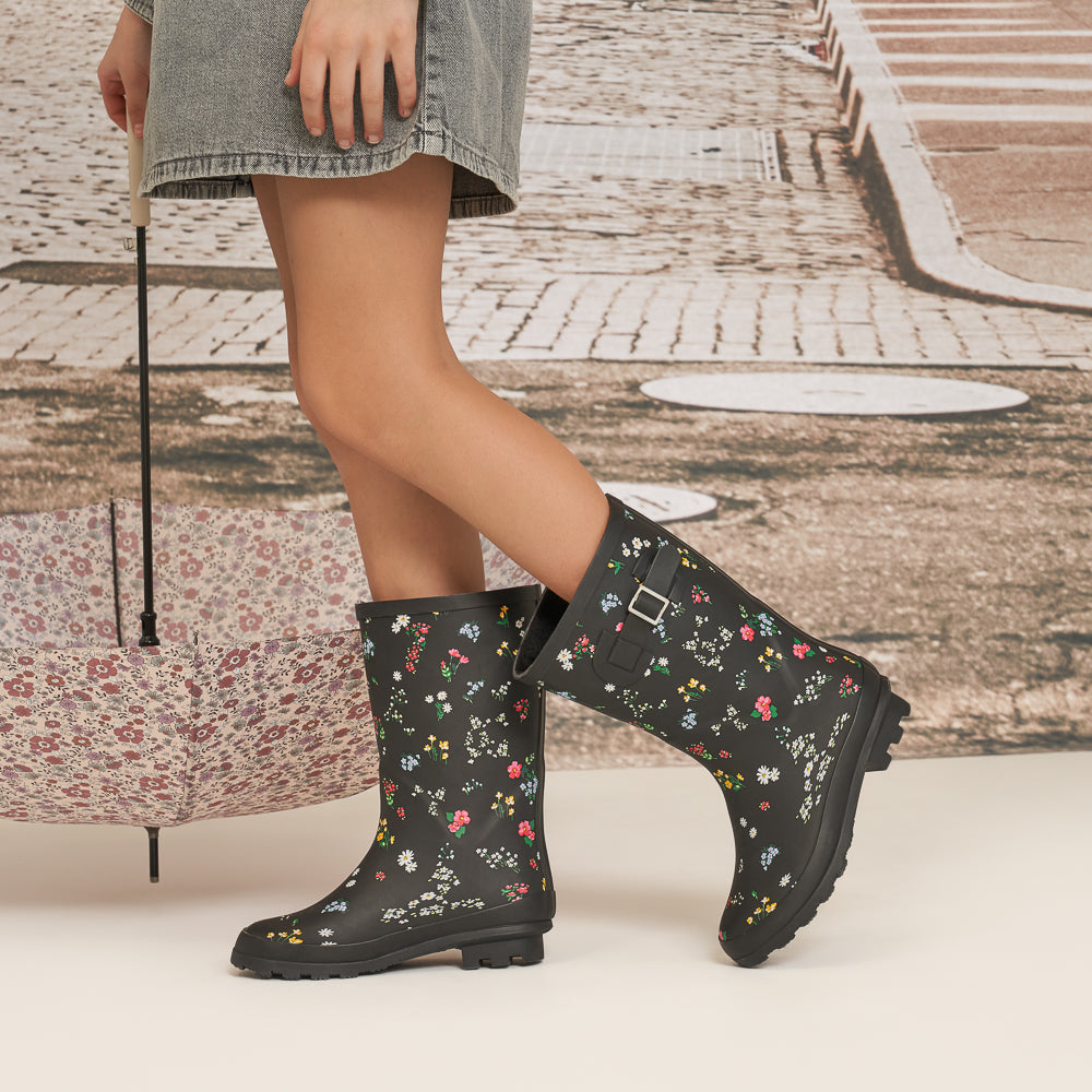 Yellow Shoes | Junior Kids Rain Boots and Rainwear | LILYA | 21_LILYA_BLACKMULTI2474_full-Lilya-Junior Kids Rain Boots and Rainwear-Yellow-Yellow Shoes