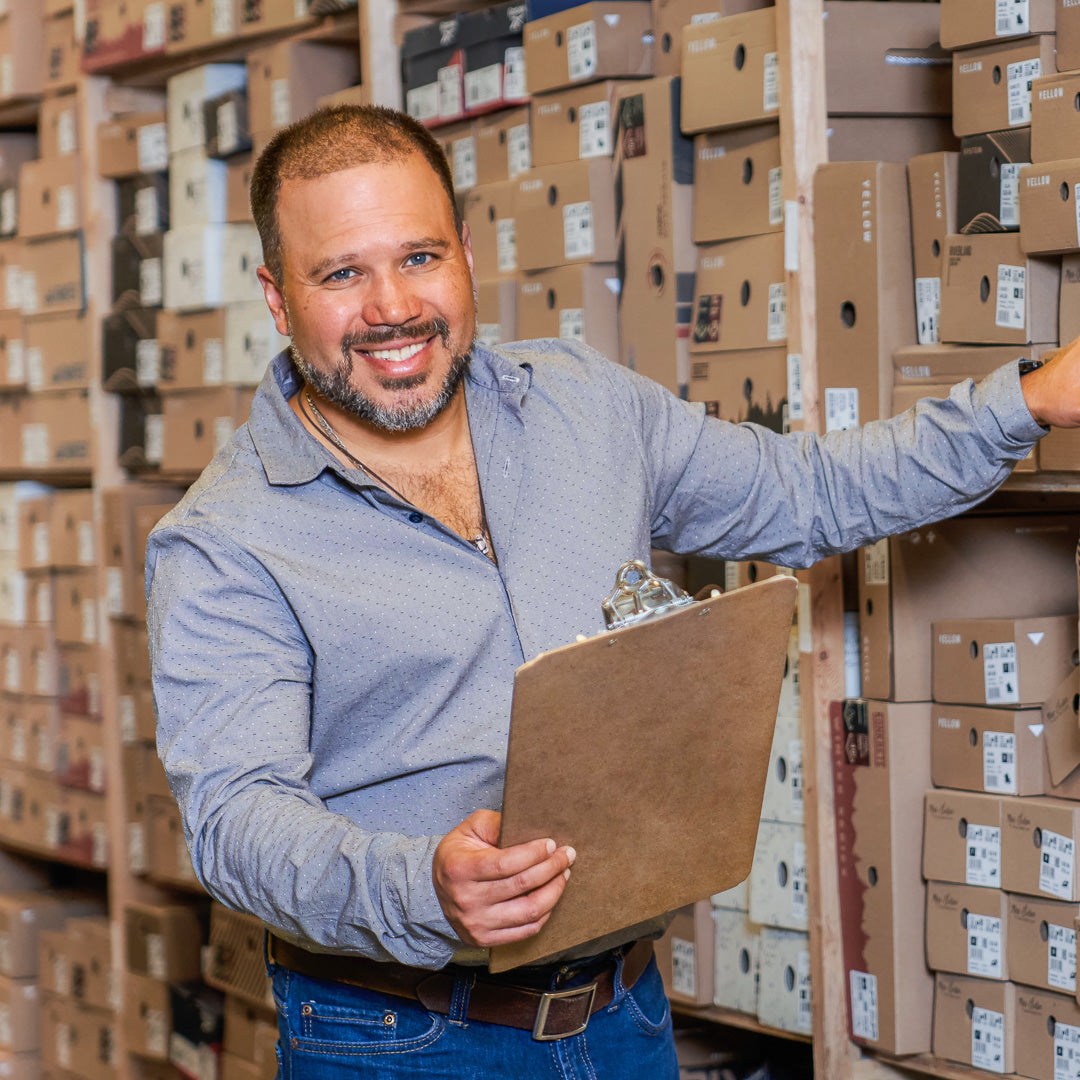 HR-web-234362_1-Yellow Shoes