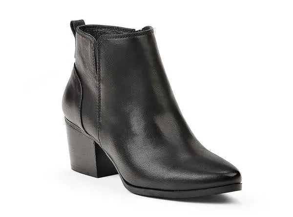 Yellow Shoes | Womens-Light Boots-Casual-Low Shaft & Med Heel | Trailblazer | 105666-01-trailblazer-1_grande_c2c37b24-a30f-49cd-ae1b-9680459f8d19-Trailblazer-shoes-chelsee girl-Yellow Shoes