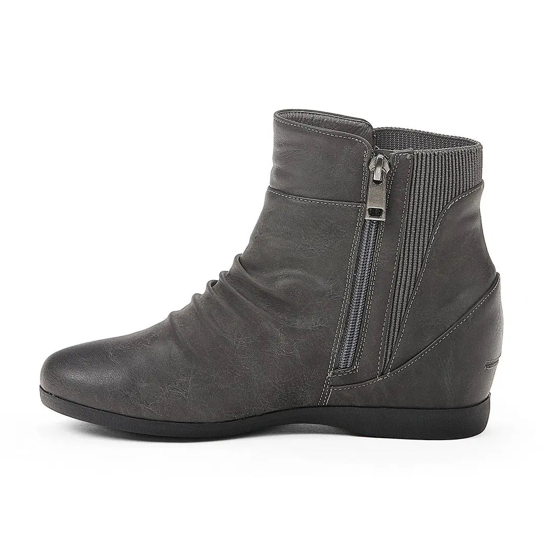105812-05-hangar-3_41f64437-5918-440e-86d0-94378082346e-Hangar-Women's Fashion Light Boots-chelsee girl-Yellow Shoes