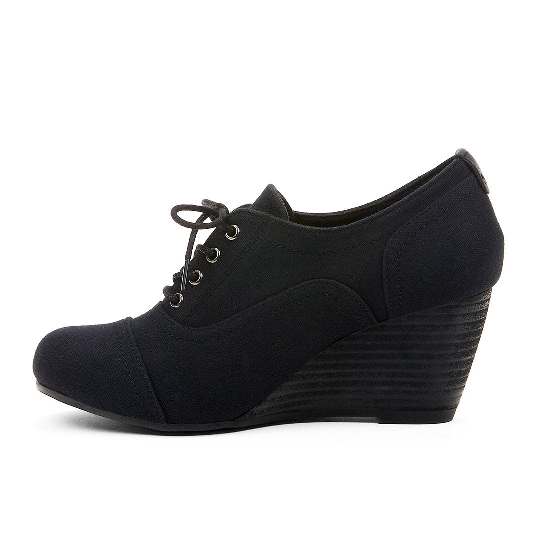 107008-01-valencia-3_bbb4f664-7d19-46ee-b5f3-be1222b4ed08-Valencia-Women's Comfort Shoes-Chelsee Girl-Yellow Shoes