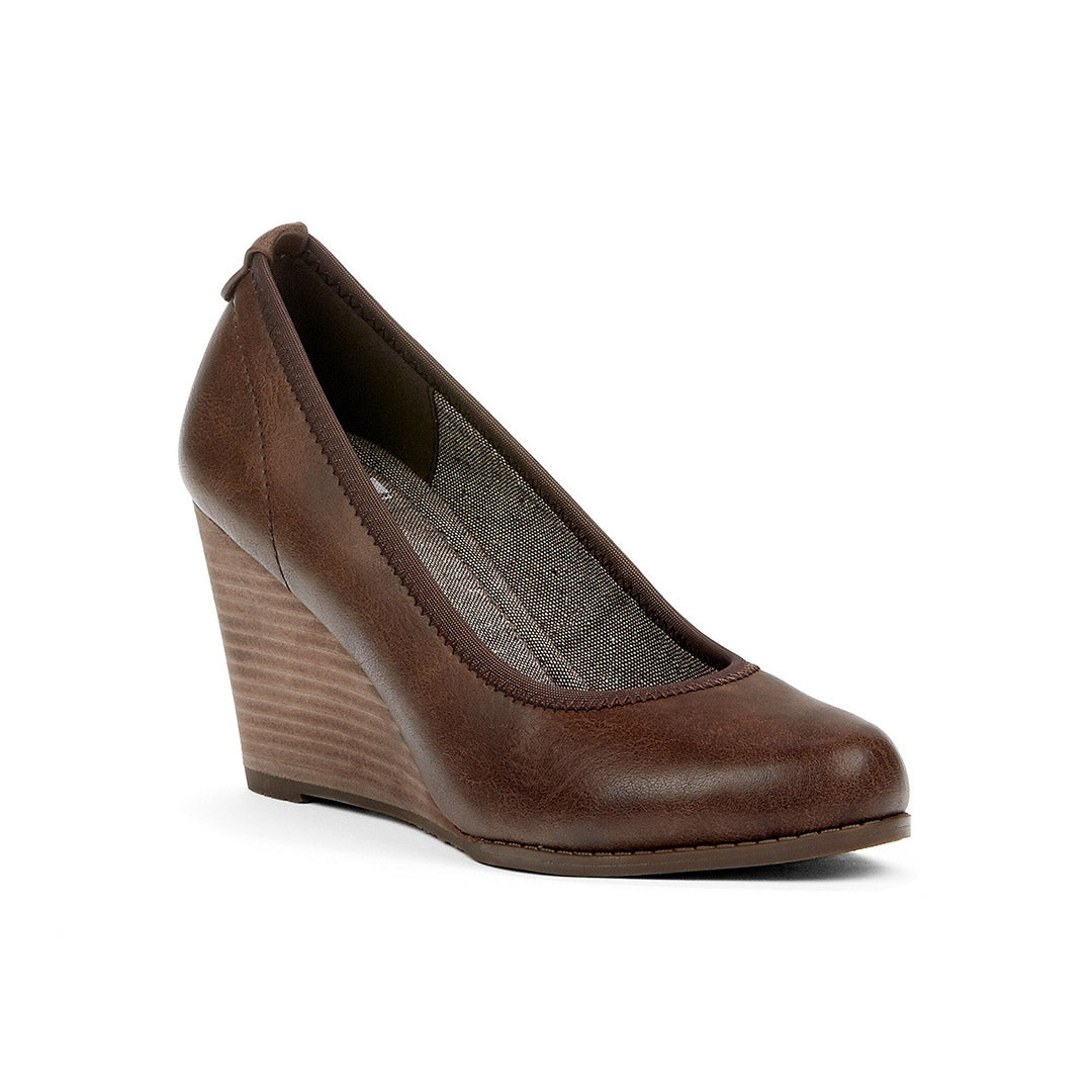 107830-31-enhance-1_d2e9a66d-0b00-4a0d-94eb-27e30433e02e-Enhance-Women's Dress Shoes-Chelsee Girl-Yellow Shoes