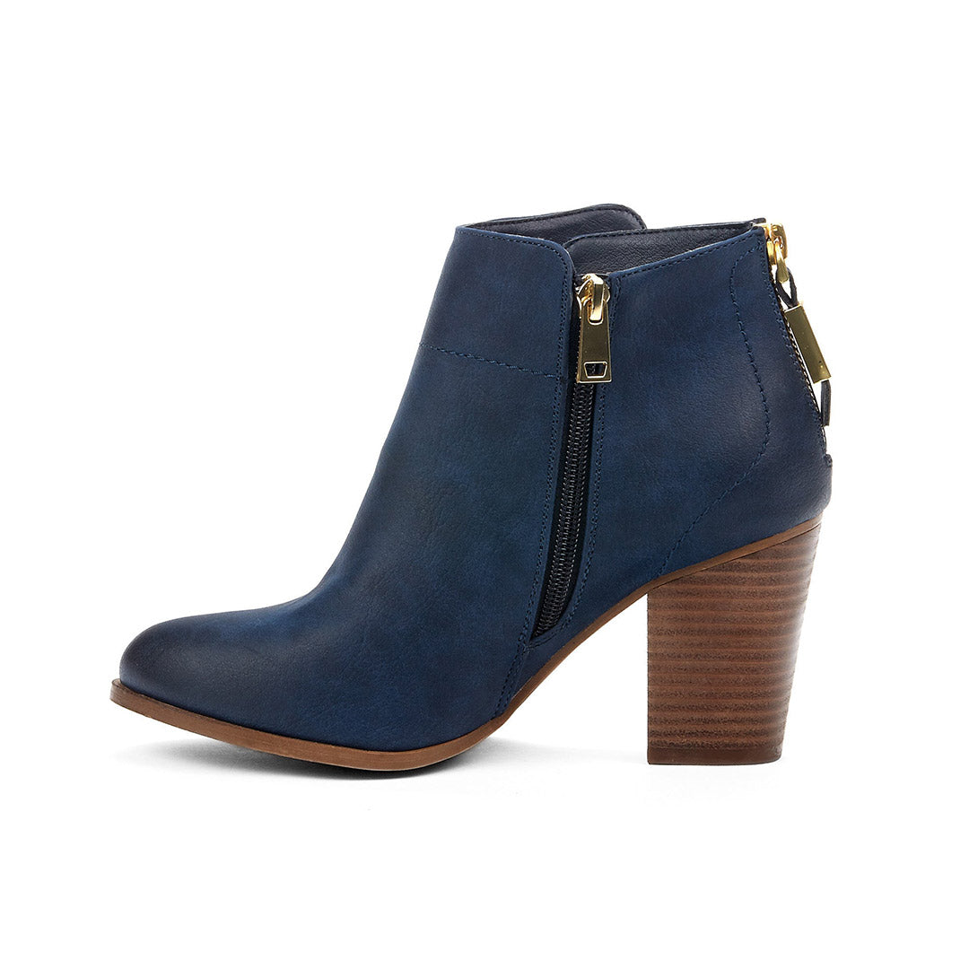 107888-43-montana-3_19f2d9fb-d3a7-4300-91ec-9549ea166b37-Montana-Women's Fashion Light Boots-Chelsee Girl-Yellow Shoes