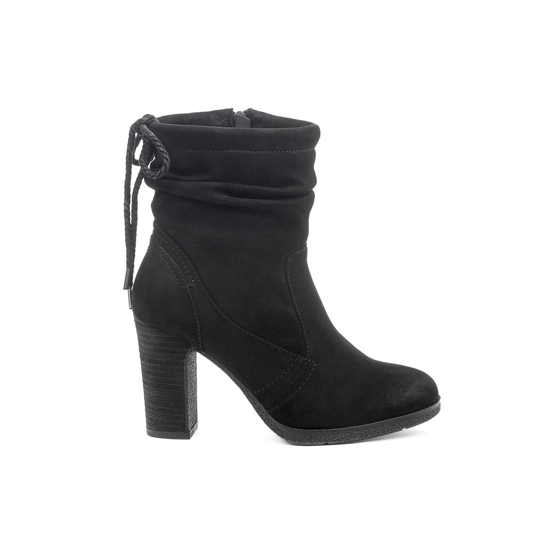 108237-01-tumblee_53a5671b-6fde-4a25-9f4c-d95e4606a9ca-1750400050-Tumblee-Women's Fashion Light Boots-Chelsee Girl-Yellow Shoes