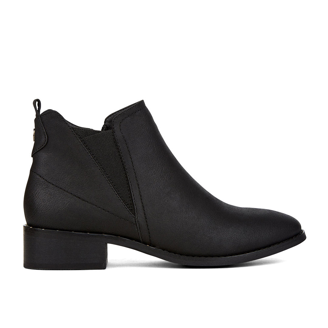109608-01-undefined-01_c2b5580a-9f35-4071-aa78-e4d7f15d1417-1896200050-Undefined-Women's Fashion Light Boots-Chelsee Girl-Yellow Shoes