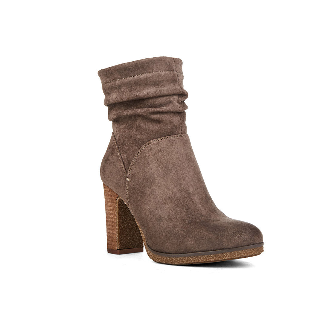 109666-25-exalted-03_75434876-8bba-4977-a8fd-f791b855aa9b-Exalted-Women's Fashion Light Boots-Chelsee Girl-Yellow Shoes