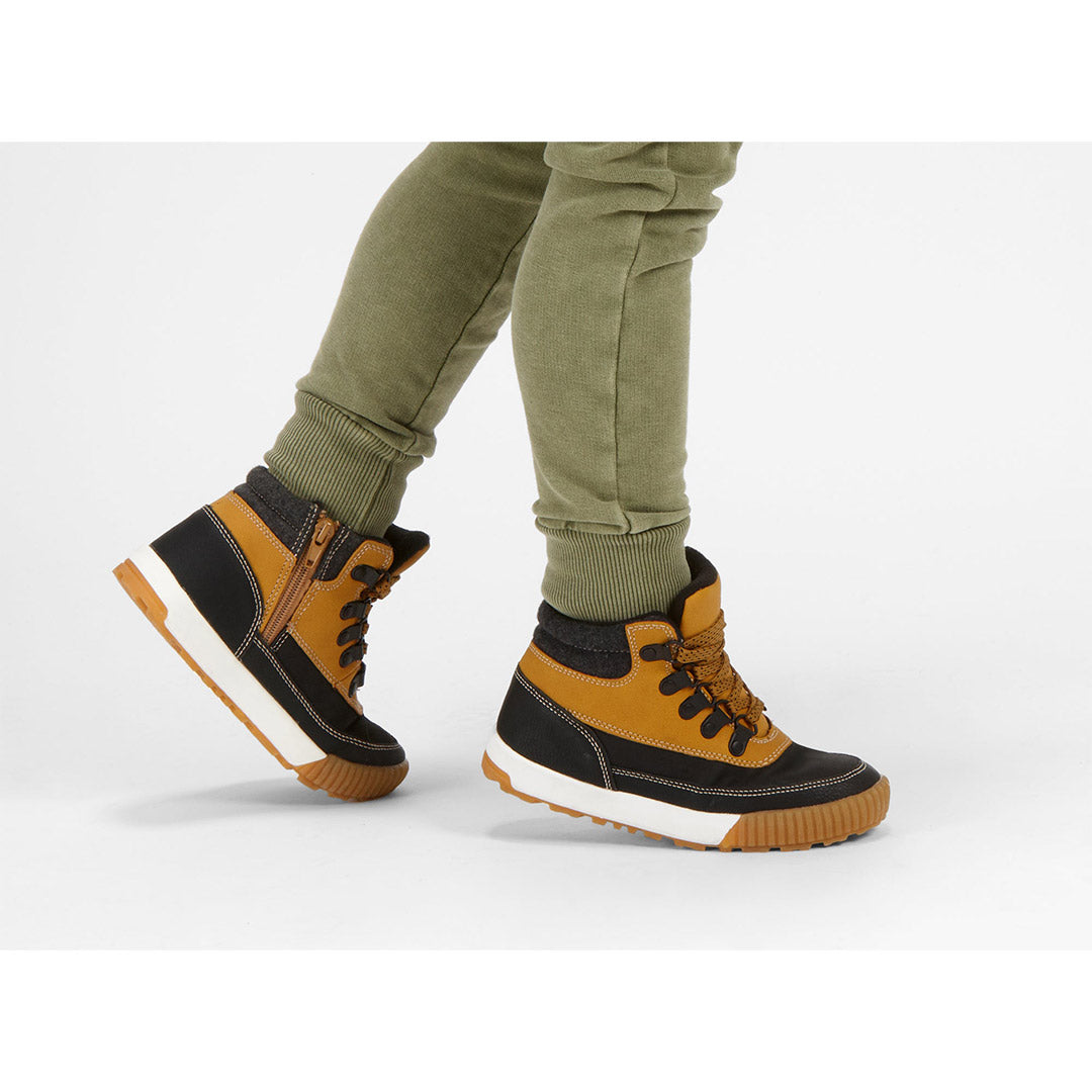 Yellow Shoes | Youth-Light Boots-Boys-Boys | Dripper Yth | 109914-66-dripper-7-Dripper Yth-Toddler Kids Fashion Light Boots-Konkrete-Yellow Shoes