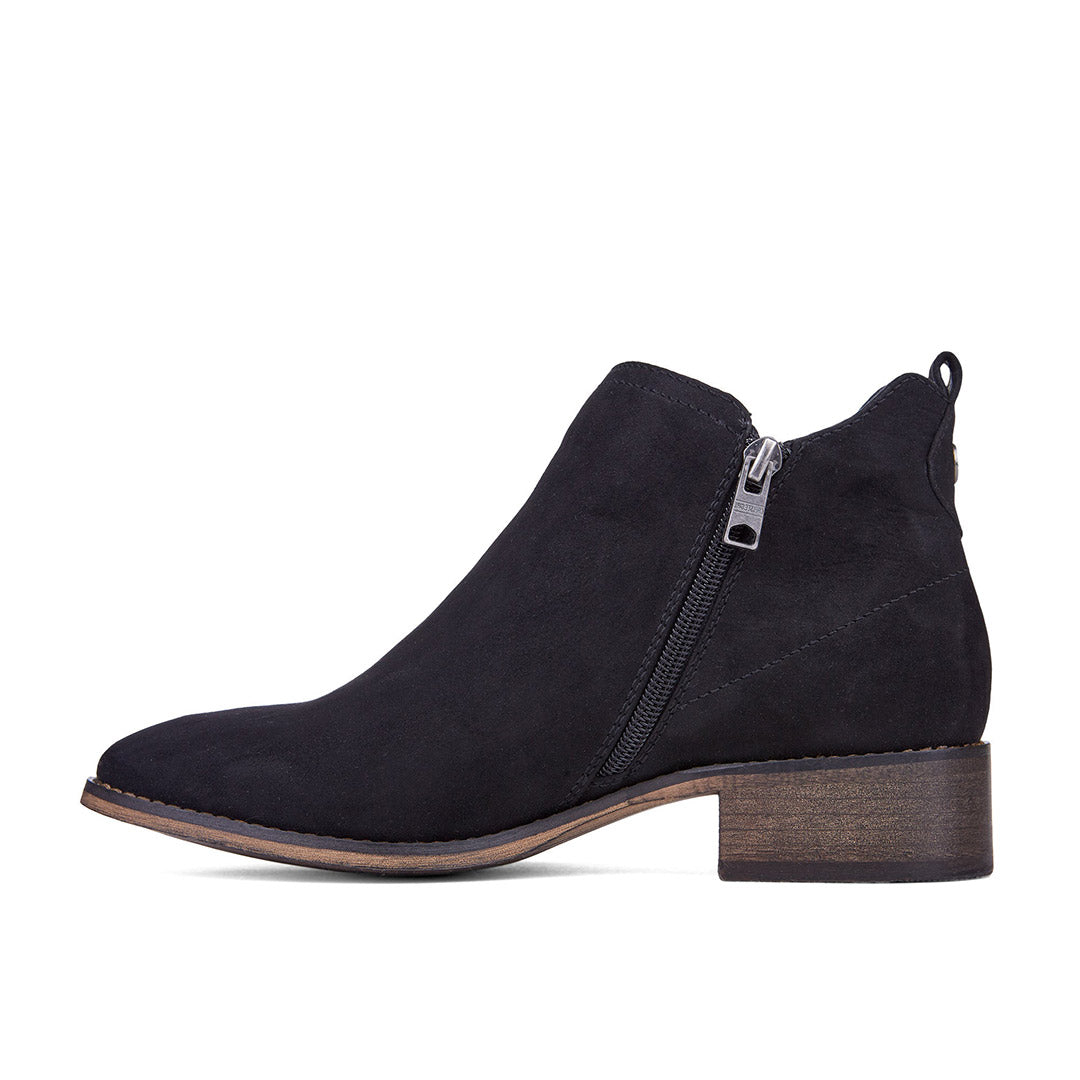 109992-01-undefinedt-02-Undefined T-Women's Fashion Light Boots-Chelsee Girl-Yellow Shoes