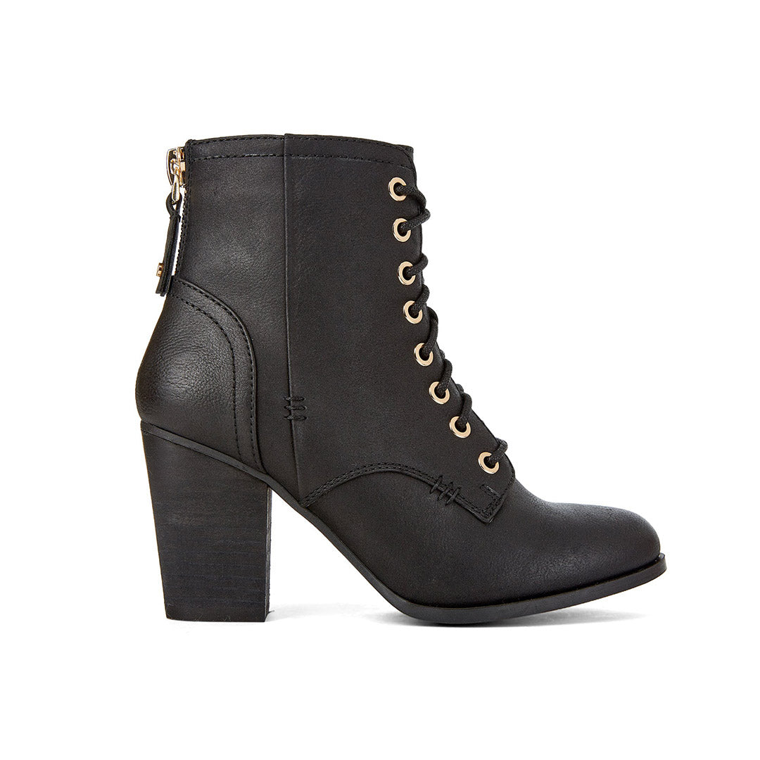 109993-01-finesse-01-1920800050-Finesse-Women's Fashion Light Boots-Chelsee Girl-Yellow Shoes