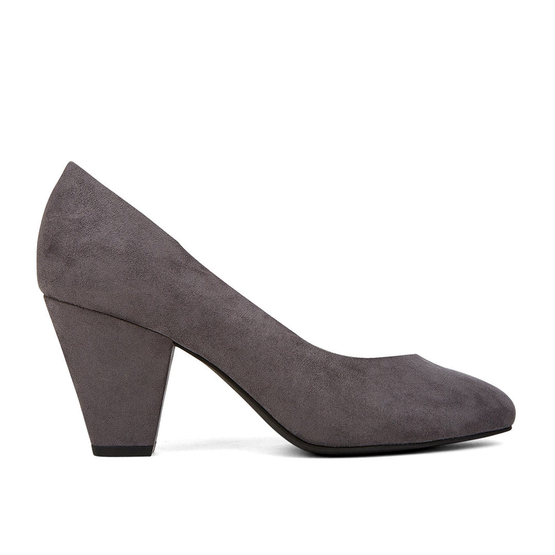 110005-05-stationn-01_30743b82-eced-4dc5-b489-1003dcb8e248-110005-05-Stationn-Women's High Heel Shoes-Chelsee Girl-Yellow Shoes