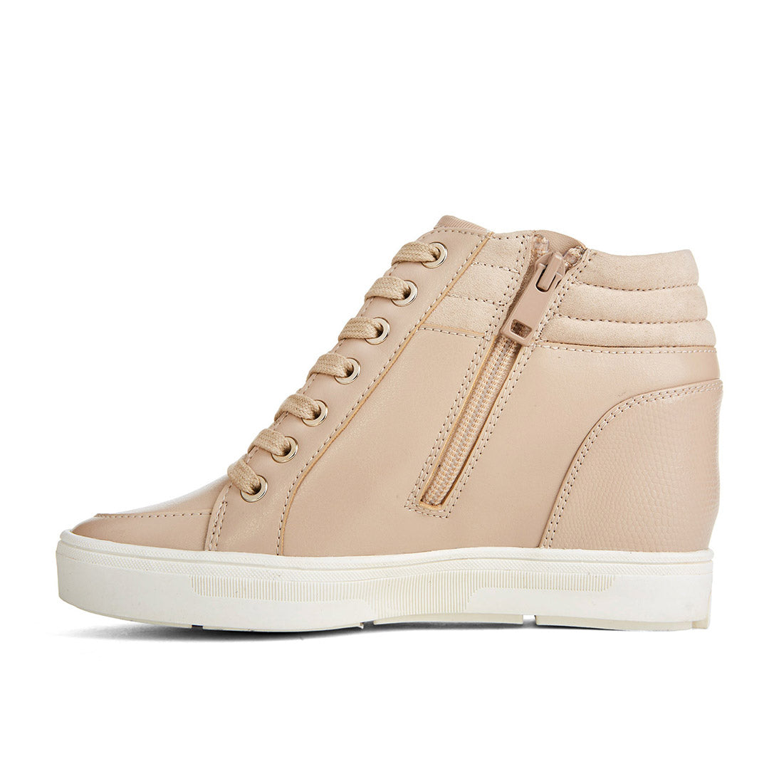 110308-68-saturday-02-Saturday-Women's Sneakers-Chelsee Girl-Yellow Shoes