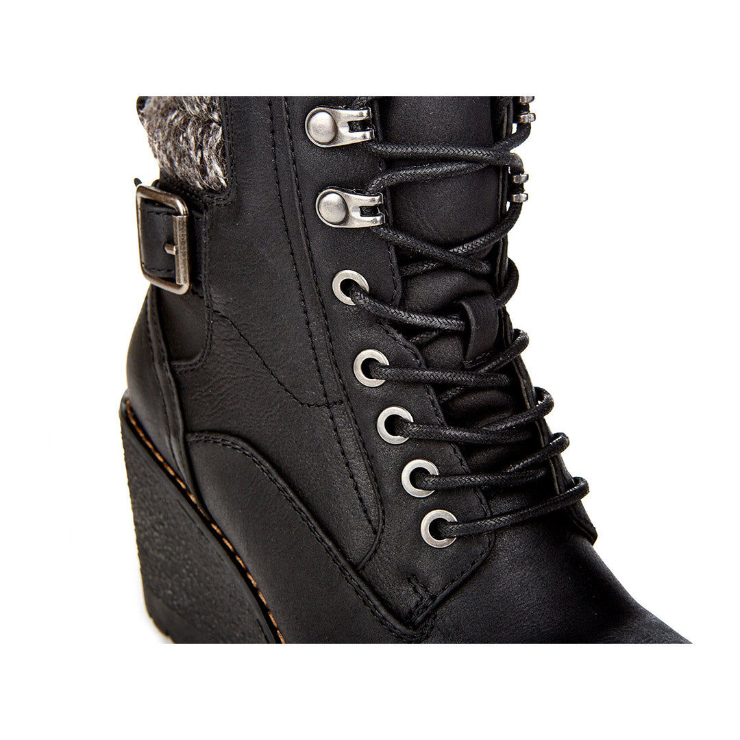 110384-01-interstate-06-Interstate-Women's Winter Boots-Riverland-Yellow Shoes