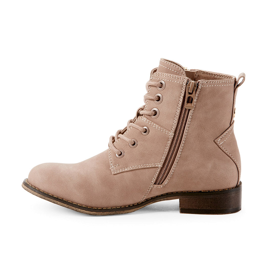 112016-68-pieces-3-Pieces-Women's Fashion Light Boots-Chelsee Girl-Yellow Shoes