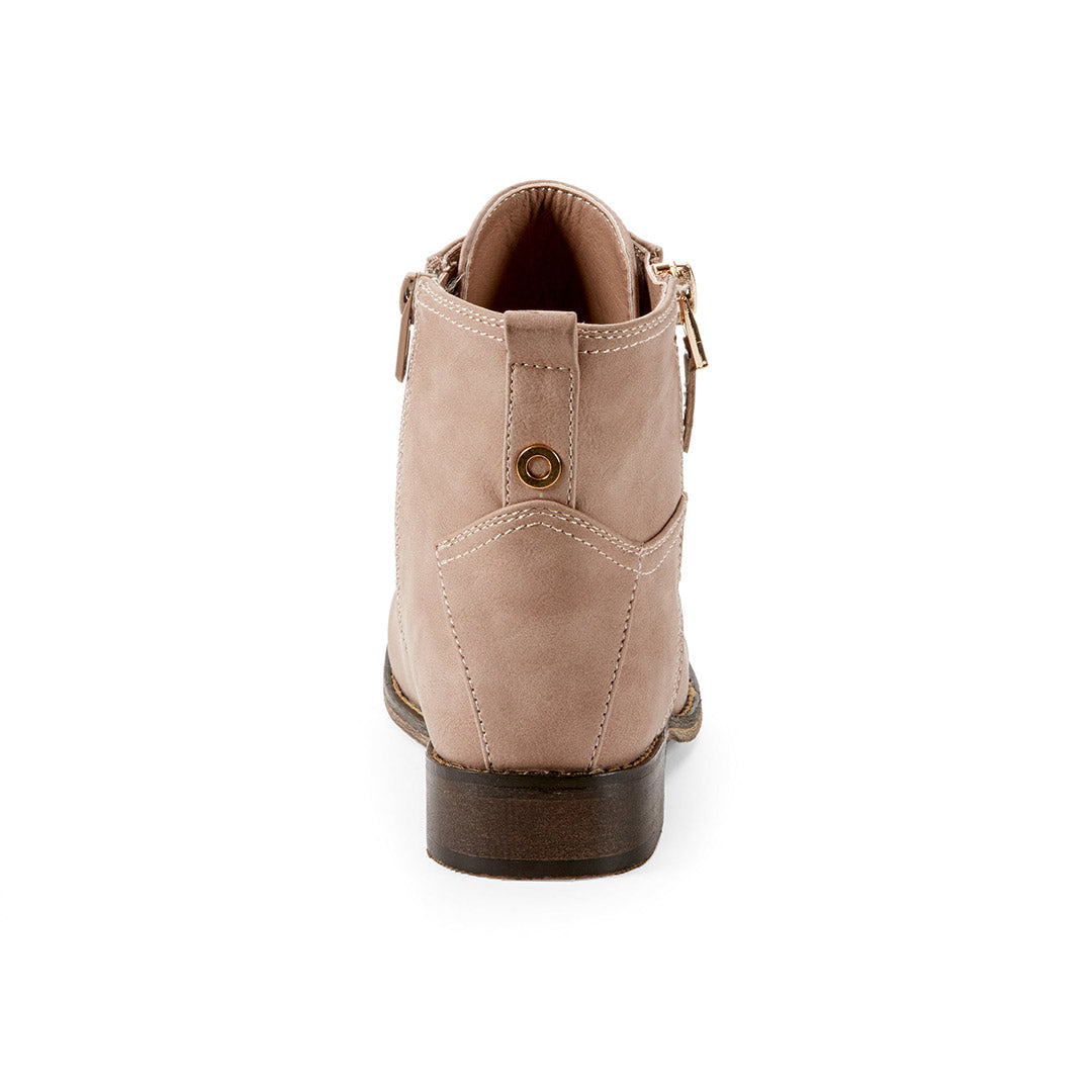 112016-68-pieces-4-Pieces-Women's Fashion Light Boots-Chelsee Girl-Yellow Shoes