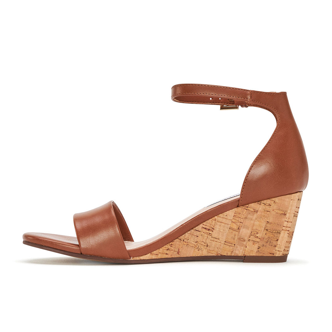 113299-31-MOONDUST-3-Moondust.-Women's Sandals-Chelsee Girl-Yellow Shoes