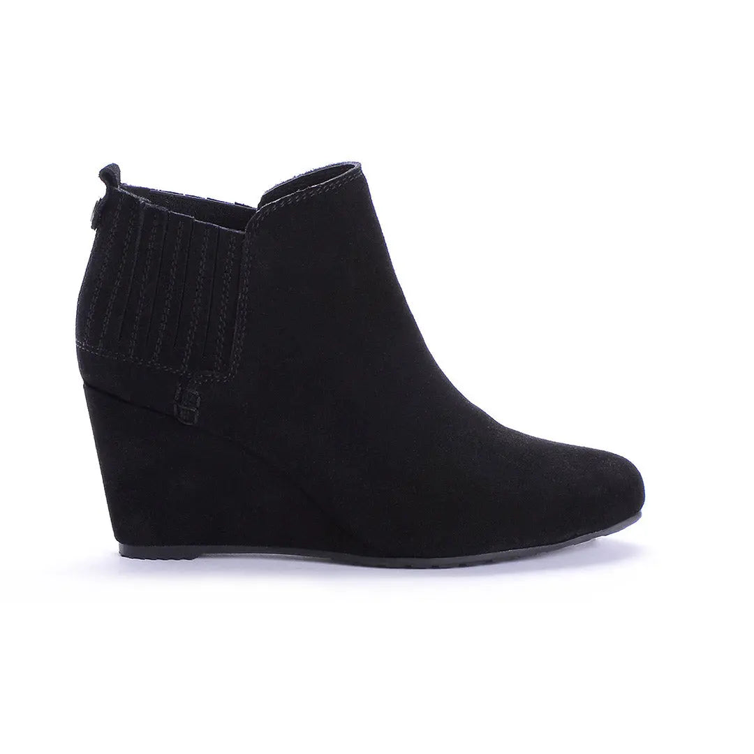 HAPPY-01-1_aaba2ca1-7b89-4d68-84ed-a121f19ef175-1446500046-Happyy-Women's Fashion Light Boots-CHELSEE GIRL-Yellow Shoes