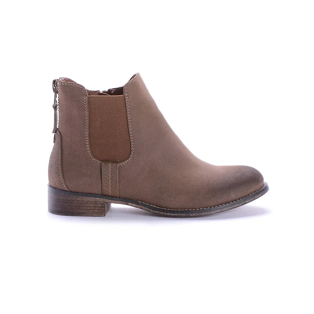 MOJAVIE-31-1_5411a319-402b-4eee-83ff-83d7c4aae181-1375800068-Mojavie-Women's Fashion Light Boots-CHELSEE GIRL-Yellow Shoes