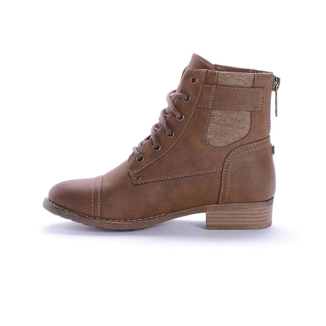 NEWLAND-31-5_8c5795c3-06e9-47fb-8ed7-774738a40f3d-1374700116-Newland-Women's Fashion Light Boots-CHELSEE GIRL-Yellow Shoes