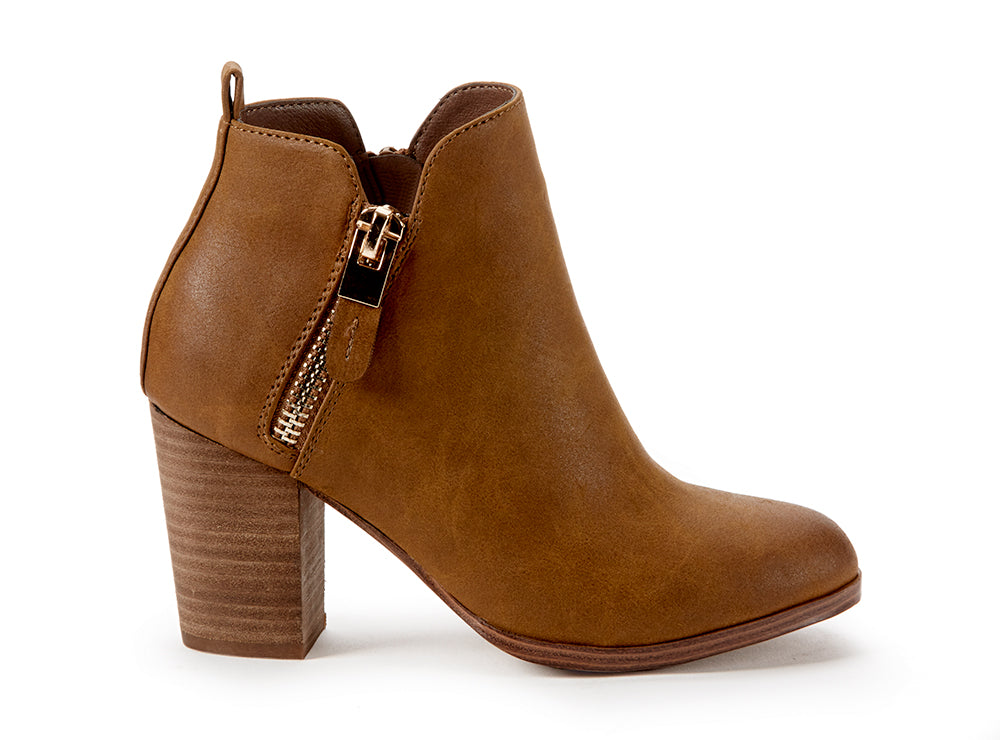 Yellow Shoes | Womens-Light Boots-Casual-Low Shaft & Med Heel | Aware | 