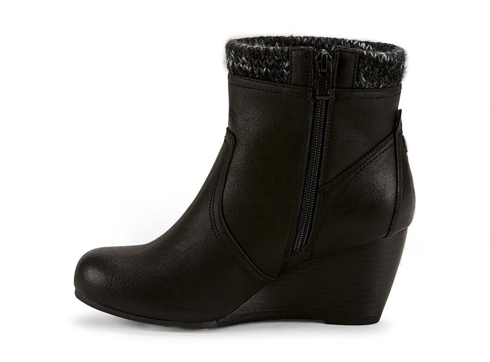 Yellow Shoes | Womens-Winter Boots-Casual-Low Shaft & Med Wedge | Wade | 