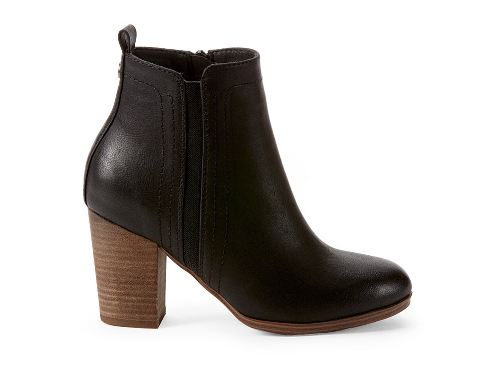Yellow Shoes | Womens-Light Boots-Casual-Low Shaft & Med Heel | Analog | 