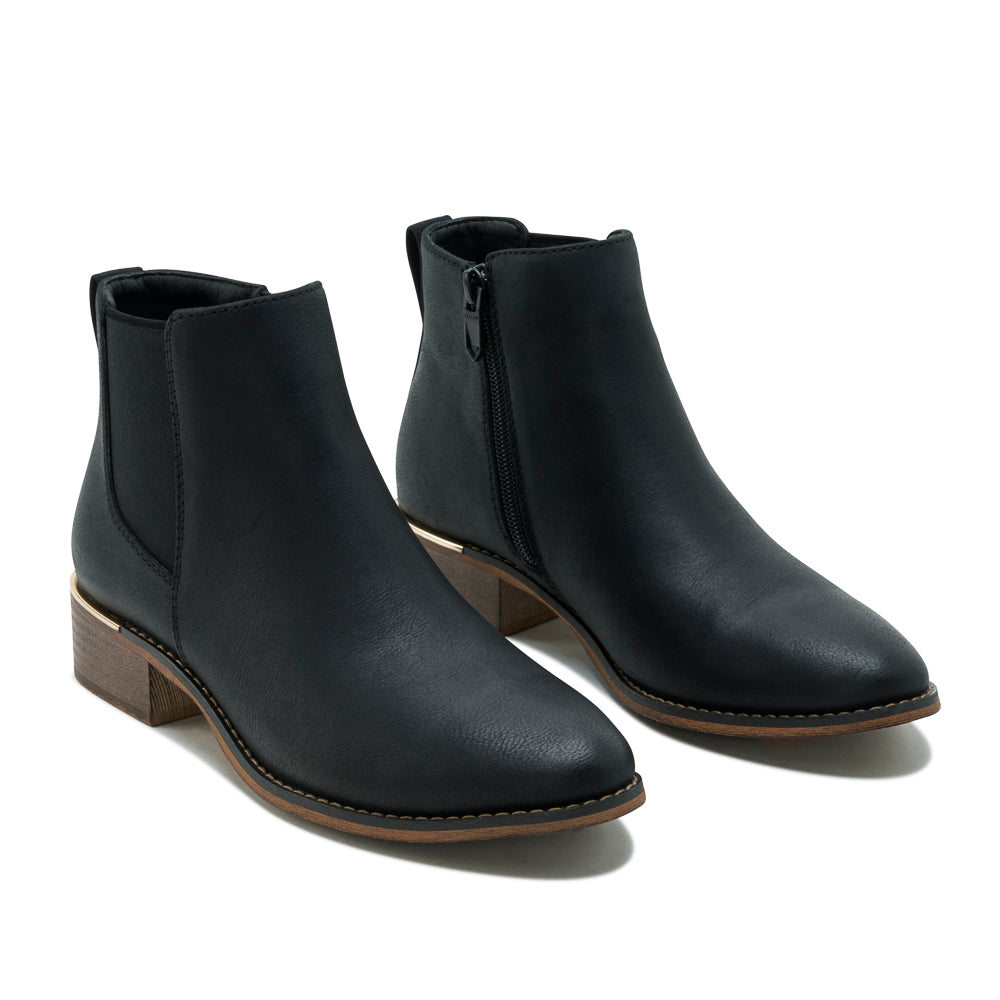 Yellow Shoes | Womens-Light Boots-Casual-Low Shaft & Med Heel | FRIENDLY II | 