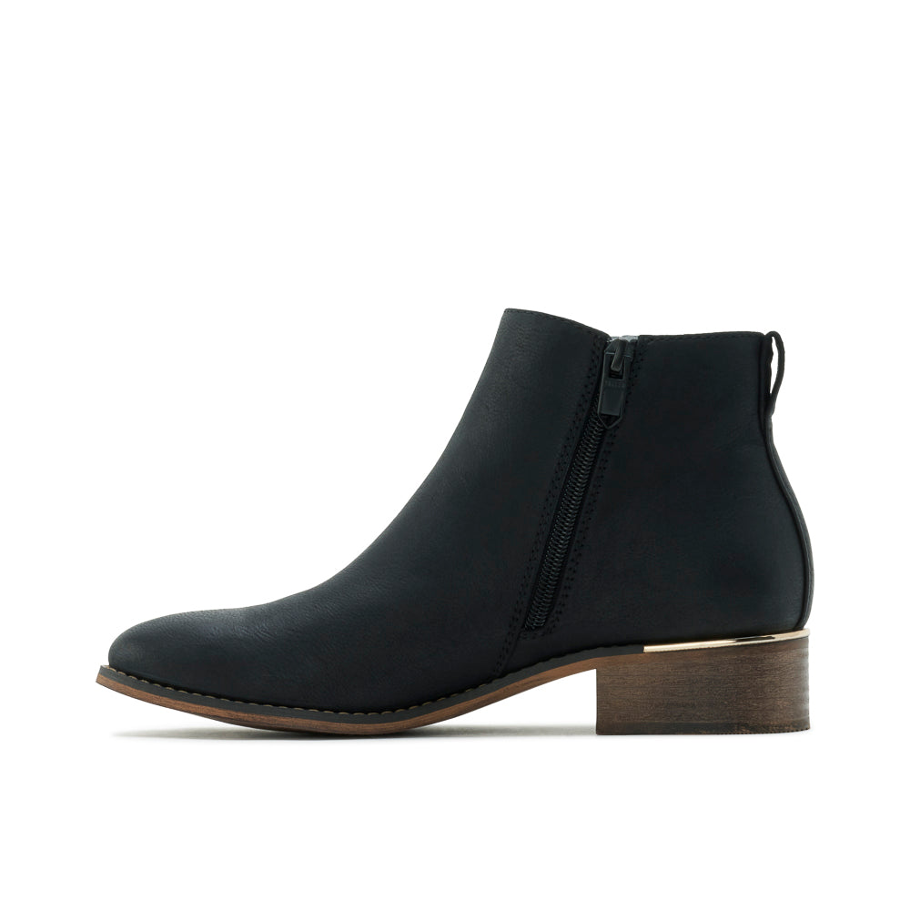 Yellow Shoes | Womens-Light Boots-Casual-Low Shaft & Med Heel | FRIENDLY II | 