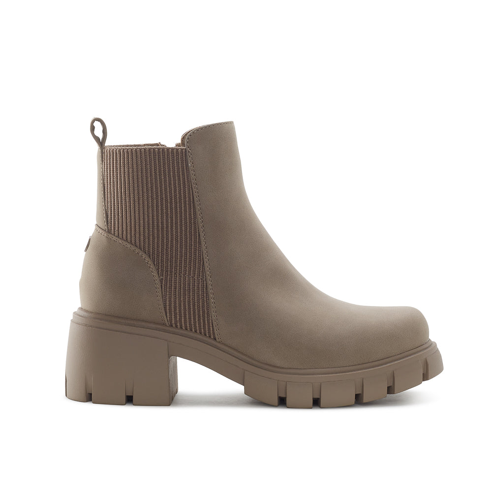 Yellow Shoes | Womens-Light Boots-Casual-Low Shaft & Med Heel | TIMELINE | 