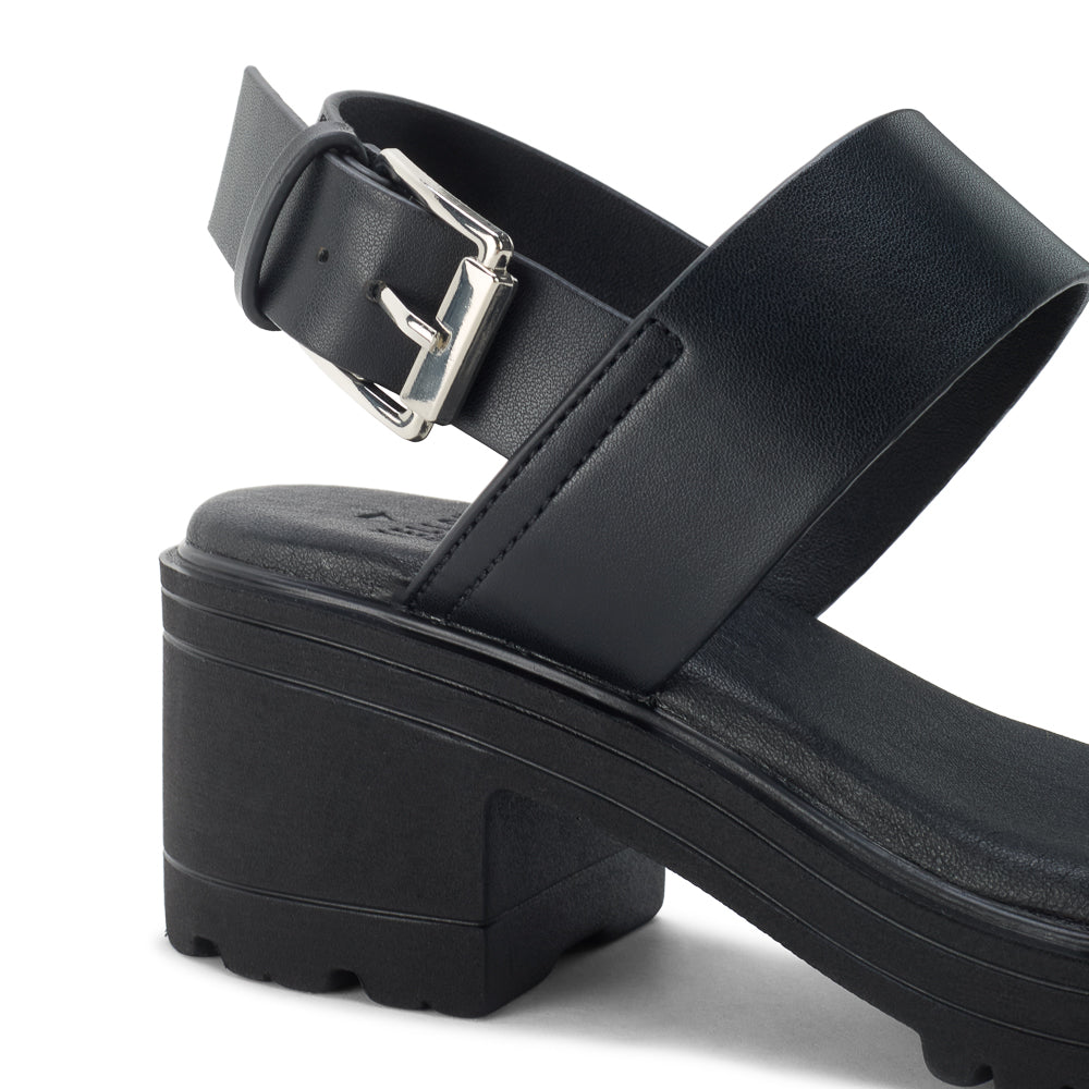 Yellow Shoes | Women's Sandals | LILIANE | 121953-01