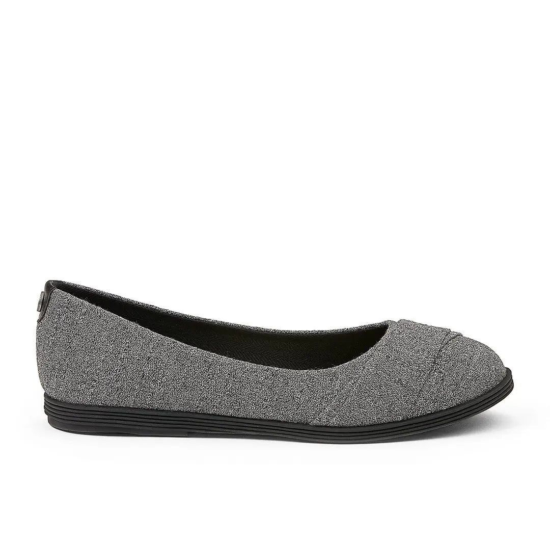 105765-05-influence_dd768f14-152e-4c4a-af09-97f1f40d580a-1512900068-Influence-Women's Casual Shoes-chelsee girl-Yellow Shoes