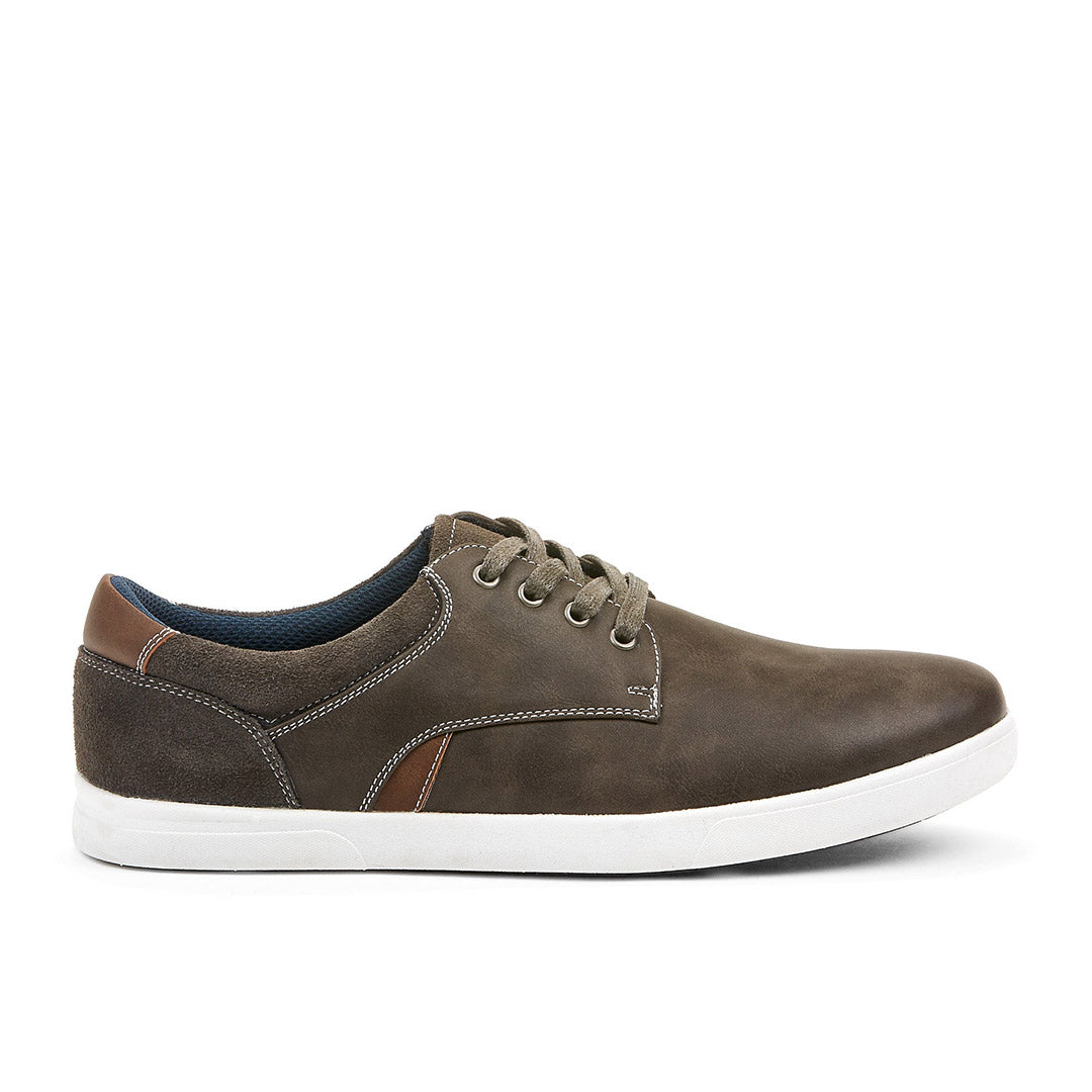 106671-05-lobel_c1e03bca-d7f1-4926-ad89-3b29d32447a3-1620000049-Lobel-Men's Shoes-Riverland Motion-Yellow Shoes