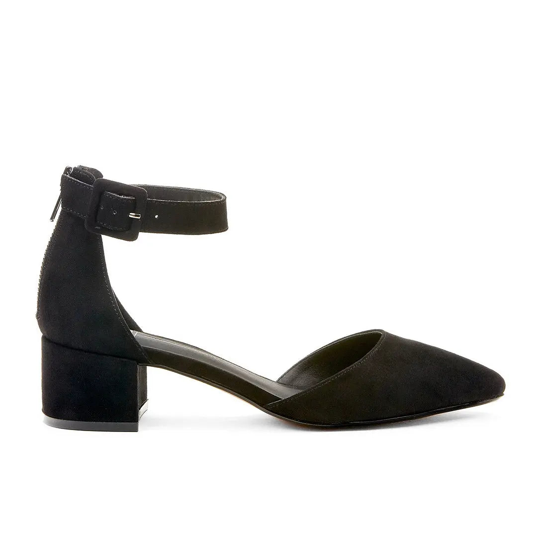 106899-01-bestcoast_09573335-9464-4909-a932-fc64d5922af0-1630800049-Best coast-Women's Sandals-Chelsee Girl-Yellow Shoes