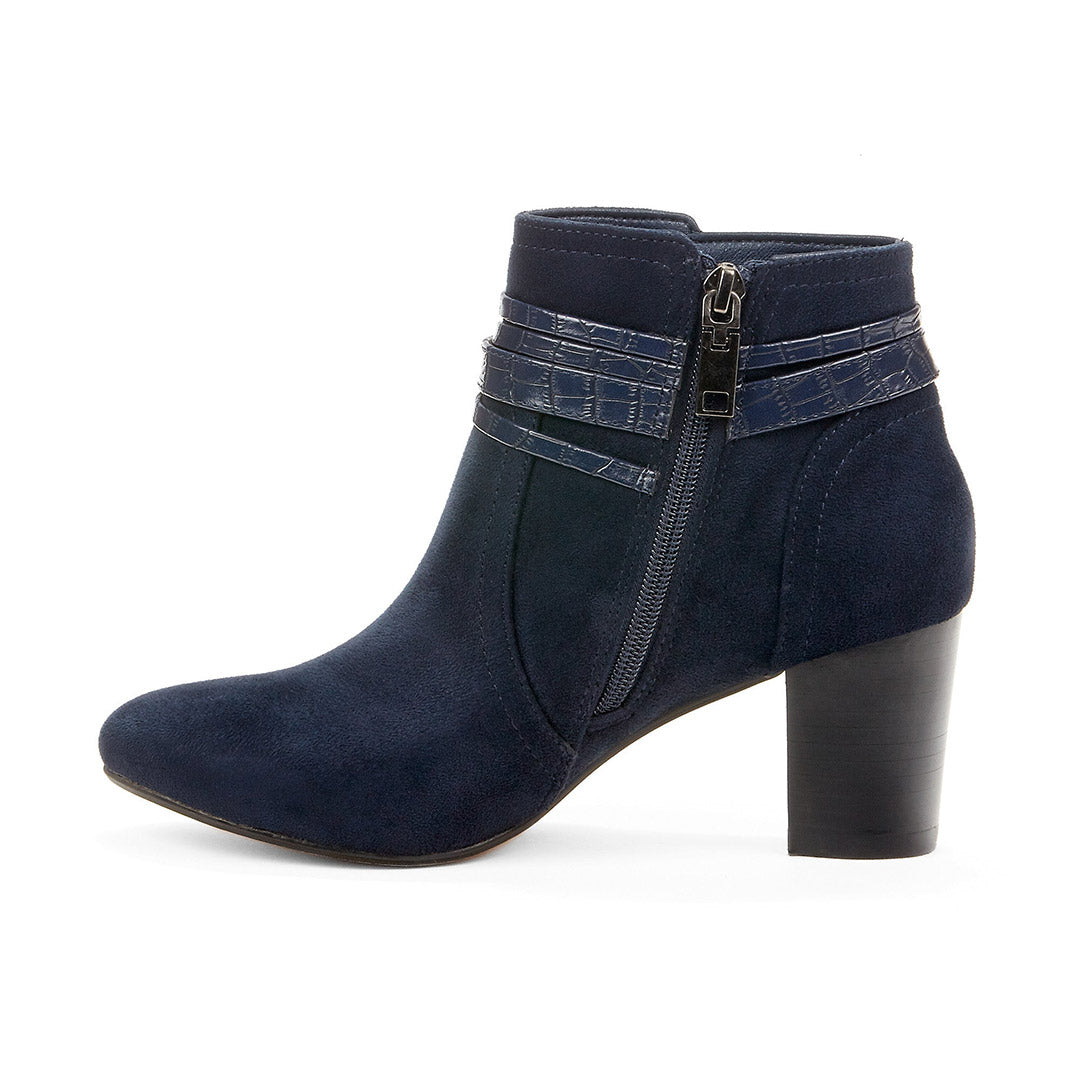 107960-43-harles-3_ea193761-cdeb-487d-93cd-1c2b8f3ec773-Harles-Women's Fashion Light Boots-Chelsee Girl-Yellow Shoes