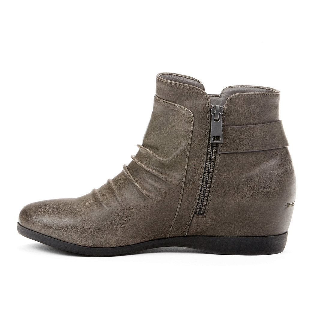 108061-47-distiller-3_163d64f7-6b7c-473d-9a1e-26f421b56f88-Distiller-Women's Fashion Light Boots-Chelsee Girl-Yellow Shoes