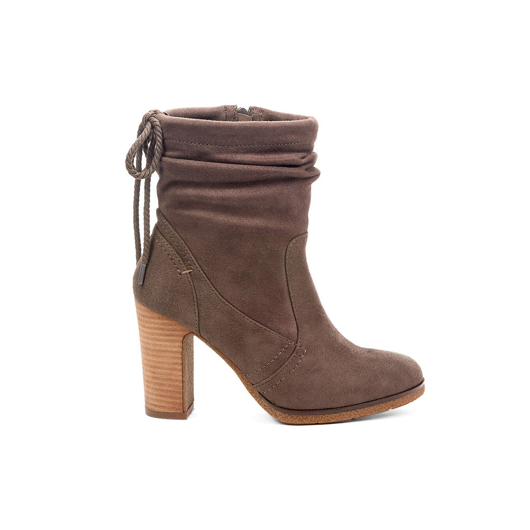 108237-25-tumblee_a36f41ce-71a1-4c8f-af94-dc42ea58e36f-1750400074-Tumblee-Women's Fashion Light Boots-Chelsee Girl-Yellow Shoes