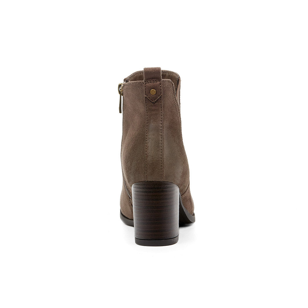 108240-30-trinityy-4_14ec8d2f-ca7d-4b3b-abfb-a006de27a3bb-Trinityy-Women's Fashion Light Boots-Chelsee Girl-Yellow Shoes