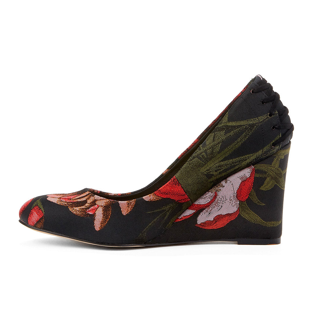108340-04-challengeet-3_f8e0dcaa-c2aa-454f-9258-ae6127429709-Challengee T-Women's Dress Shoes-Chelsee Girl-Yellow Shoes