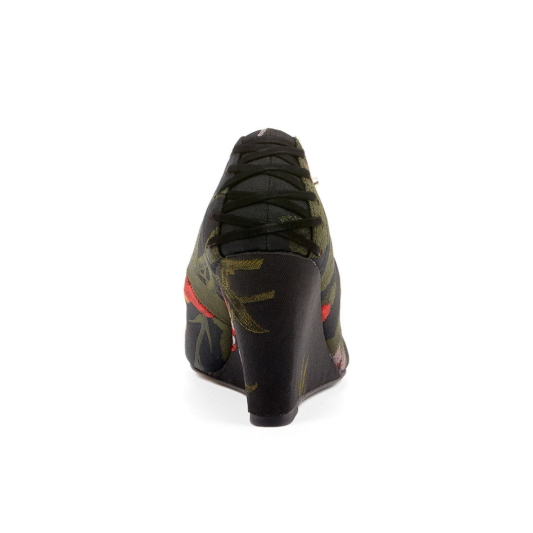 108340-04-challengeet-4_749e63f4-b2ca-498e-af2a-53b6173e3994-Challengee T-Women's Dress Shoes-Chelsee Girl-Yellow Shoes