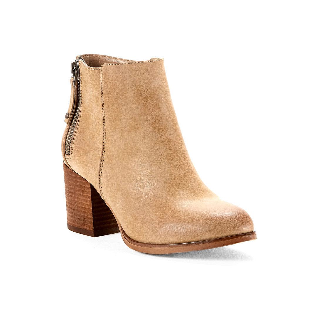 109131-25-mori-1_b0113ef3-72eb-498c-9df0-88f718921014-Mori-Women's Fashion Light Boots-Chelsee Girl-Yellow Shoes