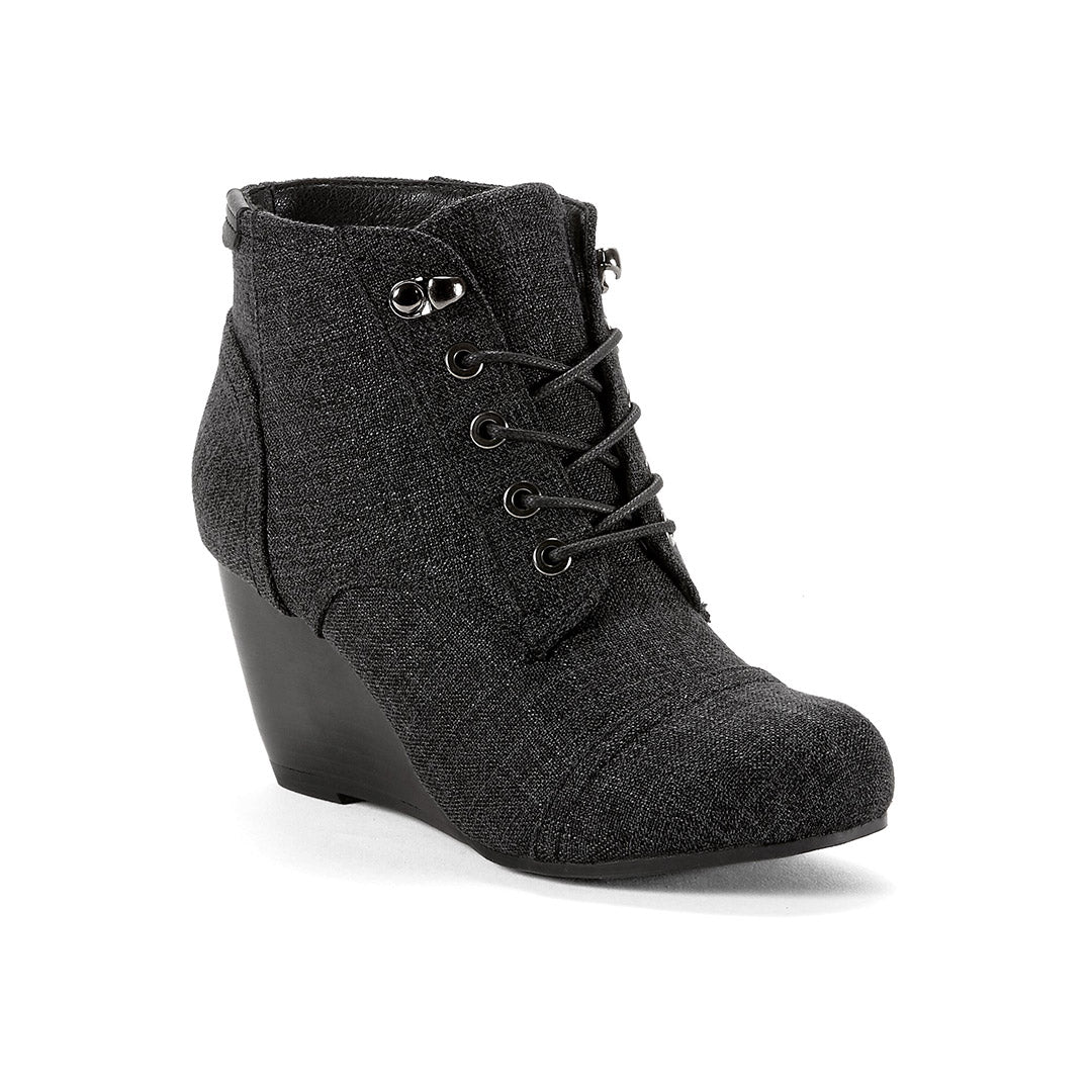 109134-01-lomitas-1_5c38aed2-bab3-48e5-a0ee-ed3bf26f06fc-Lomitas-Women's Fashion Light Boots-Chelsee Girl-Yellow Shoes