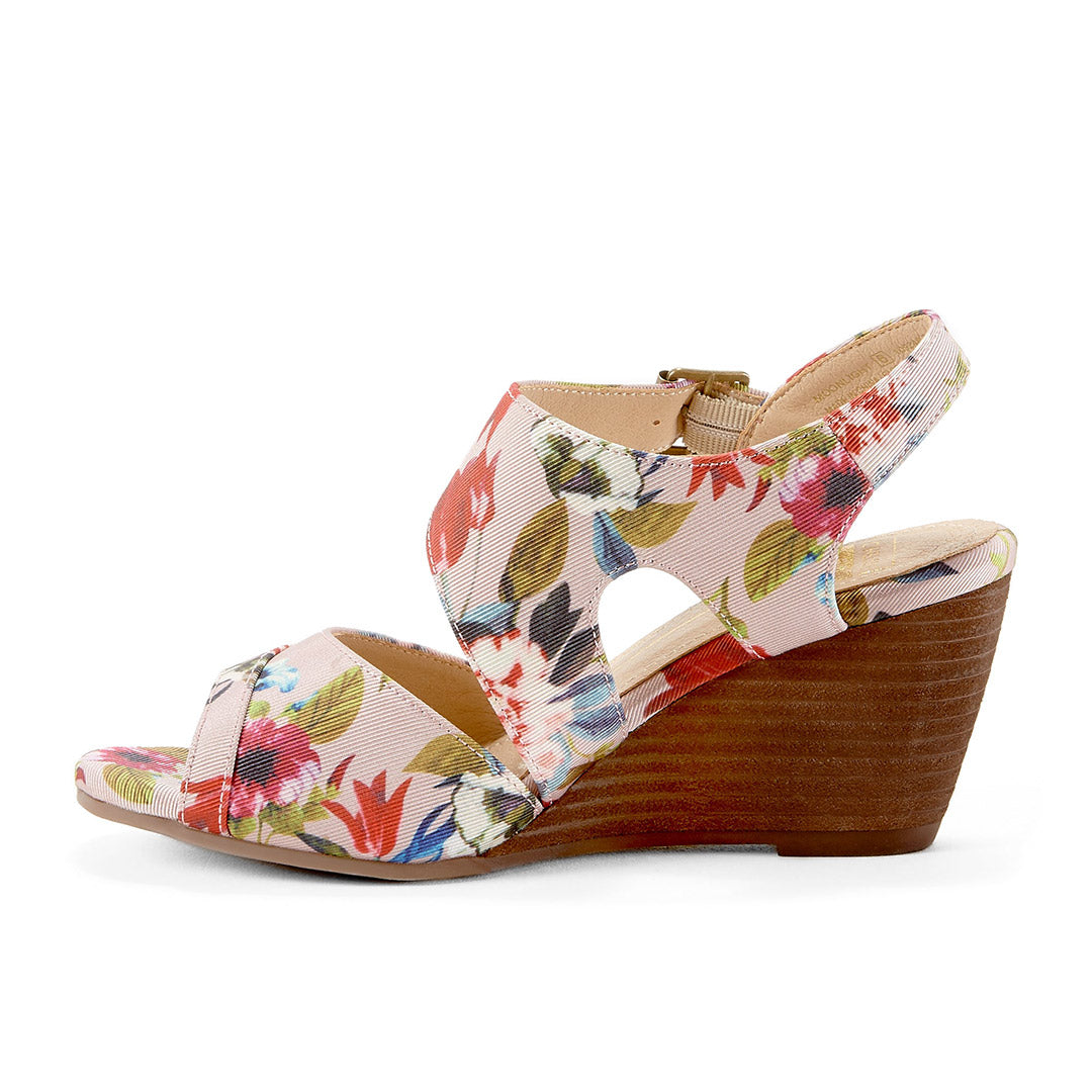 109248-71-moonlight-03-Moonlight-Women's Sandals-Chelsee Girl-Yellow Shoes