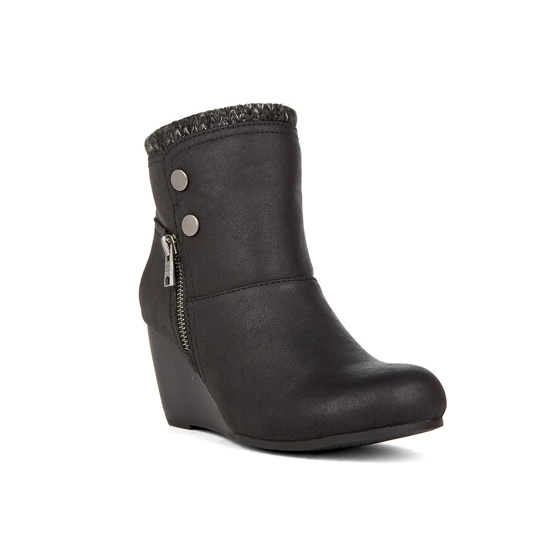 110371-01-willows-03-Willows-Women's Winter Boots-Chelsee Girl-Yellow Shoes