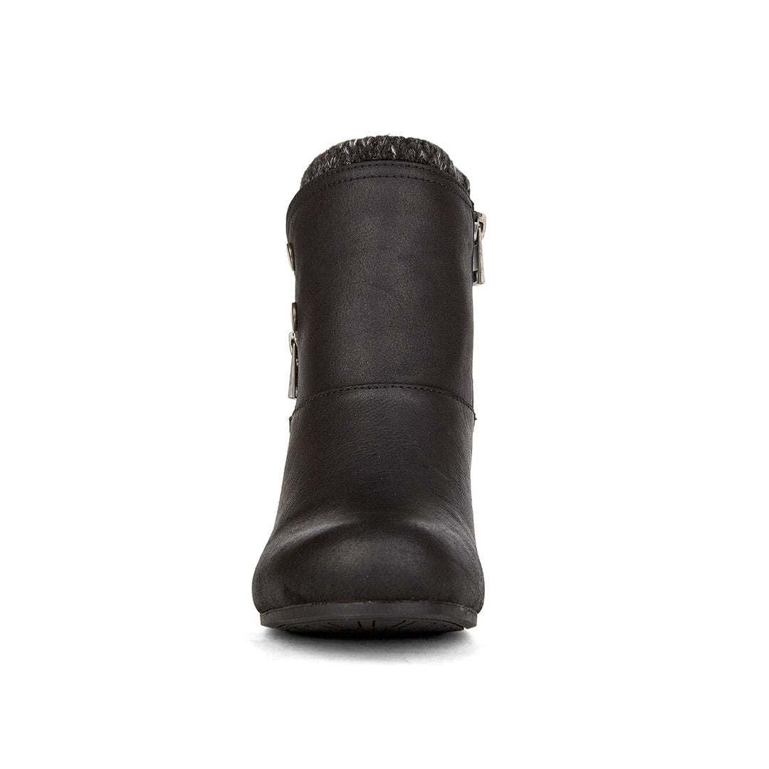 110371-01-willows-04-Willows-Women's Winter Boots-Chelsee Girl-Yellow Shoes